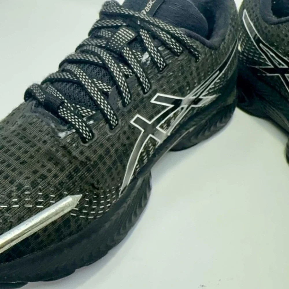 Asics **good any